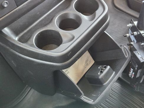Used 2021 Chevrolet Express 2500 RWD image 22