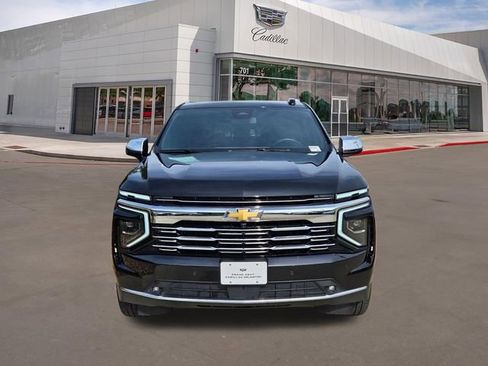Used 2025 Chevrolet Tahoe Premier image 2