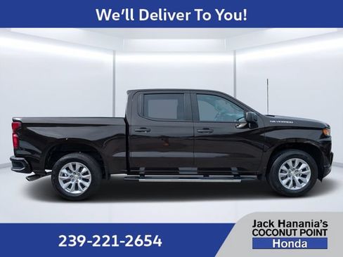 Used 2020 Chevrolet Silverado 1500 Custom w/ Custom Value Package RWD image 2