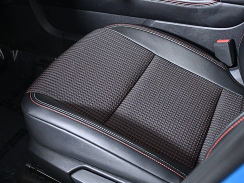 Certified 2025 Nissan Kicks SR AWD/4WD image 28