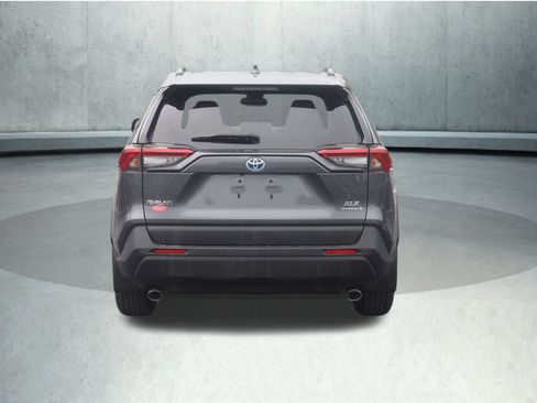 Certified 2021 Toyota RAV4 XLE w/ Convenience Package AWD/4WD image 22
