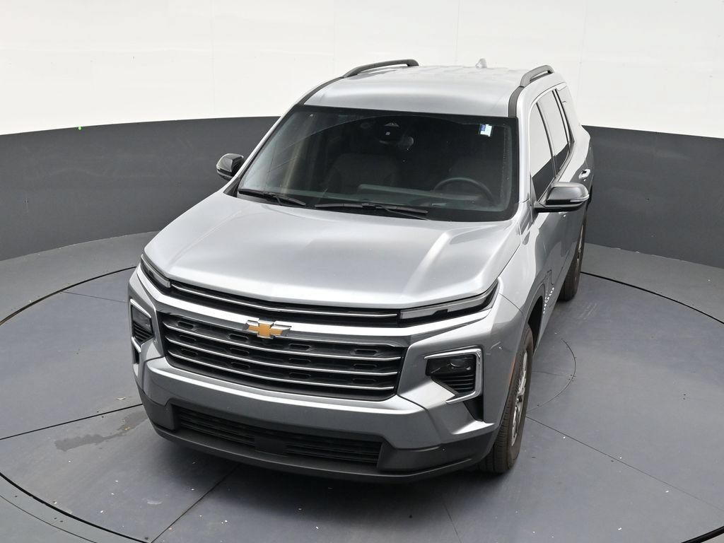Used 2026 Chevrolet Traverse LT FWD image 18