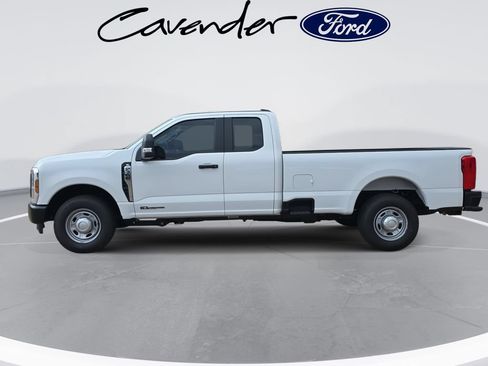 New 2026 Ford F350 XL w/ XL Driver Assist Package RWD image 8