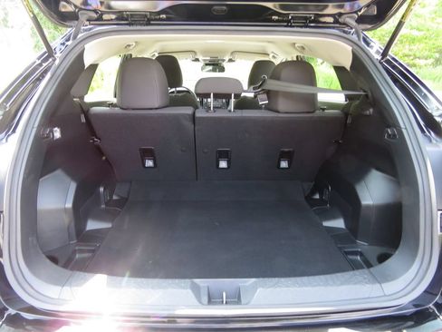 Used 2025 Subaru Impreza 2.0i AWD/4WD image 17