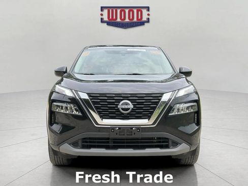 Used 2023 Nissan Rogue SV AWD/4WD image 2