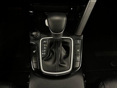 Used 2022 Kia Seltos SX w/ Sunroof Package image 16