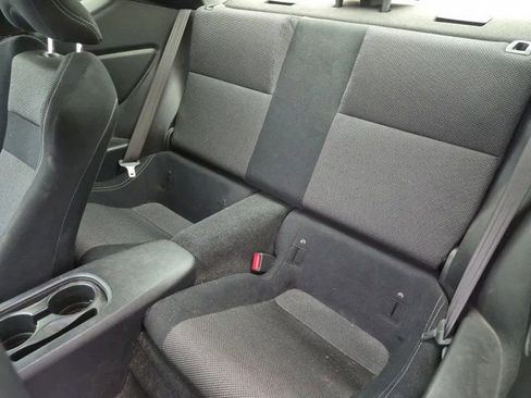 Used 2017 Toyota 86 image 9