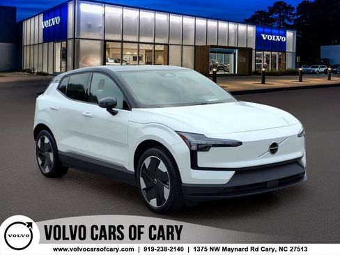 Used 2026 Volvo EX30 Ultra AWD/4WD image 1