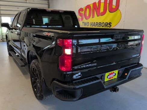 Certified 2023 Chevrolet Silverado 1500 Custom AWD/4WD image 34