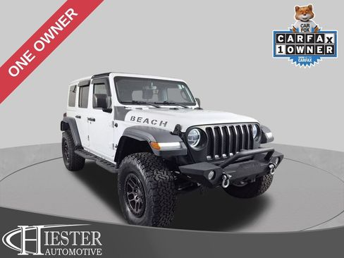 Used 2022 Jeep Wrangler Unlimited Sport w/ Xtreme Recon 35" Tire Package AWD/4WD image 1