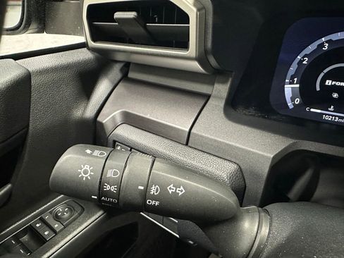 Used 2025 Toyota 4Runner TRD Sport AWD/4WD image 19