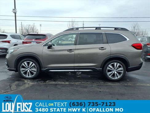 Used 2021 Subaru Ascent Limited w/ Technology Package image 4