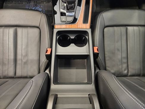 Used 2023 Audi Q5 2.0T Premium w/ Convenience Package image 21