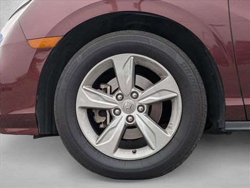 Used 2018 Honda Odyssey EX-L image 24