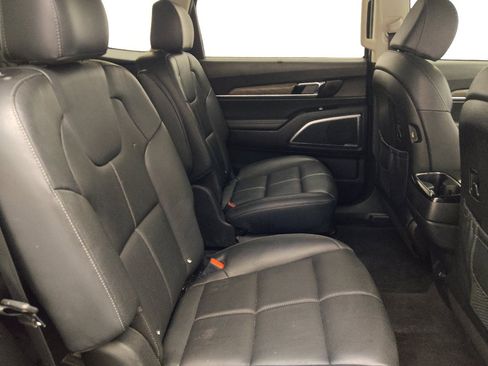 Used 2022 Kia Telluride SX w/ Nightfall Edition Package AWD/4WD image 19
