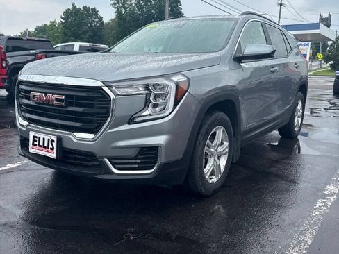Used 2023 GMC Terrain SLE w/ Driver Convenience Package AWD/4WD image 1