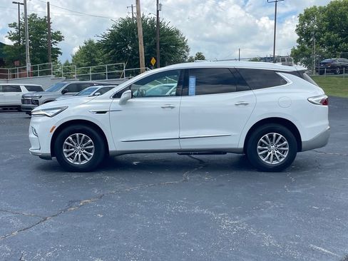 Certified 2024 Buick Enclave Premium image 4