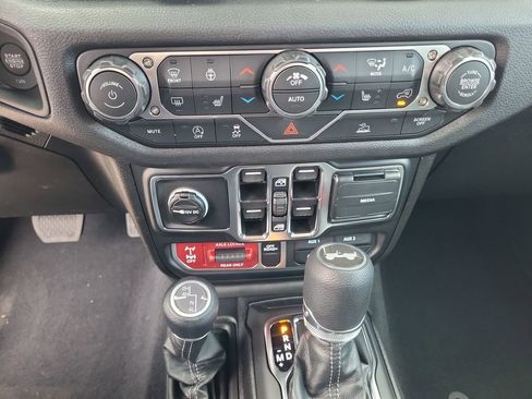 New 2026 Jeep Wrangler Unlimited Sport AWD/4WD image 16