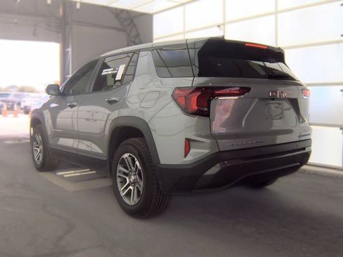 Used 2025 GMC Terrain Elevation AWD/4WD image 4