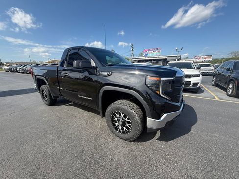 Used 2025 GMC Sierra 1500 Pro image 1