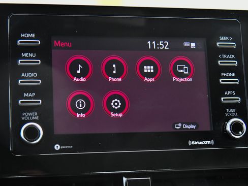 Used 2024 Toyota Camry SE image 22