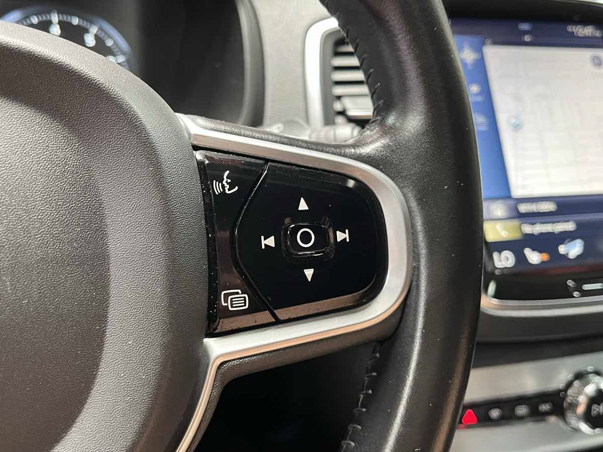 Used 2018 Volvo XC90 T6 Momentum AWD/4WD image 14
