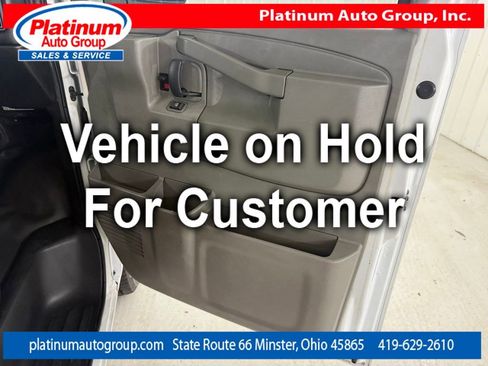 Used 2016 Chevrolet Express 3500 Extended RWD image 39