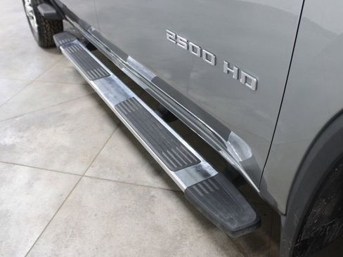 Used 2025 Chevrolet Silverado 2500 LT w/ Convenience Package image 14