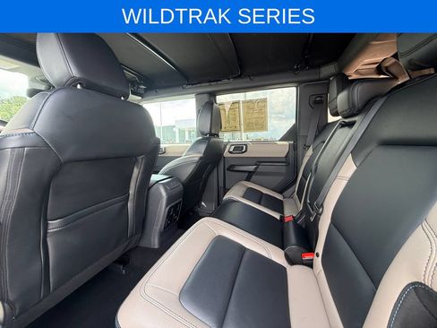 Used 2024 Ford Bronco Wildtrak AWD/4WD image 23