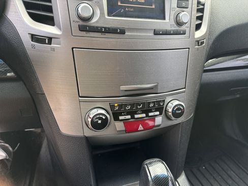 Used 2014 Subaru Legacy 2.5i Sport AWD/4WD image 19