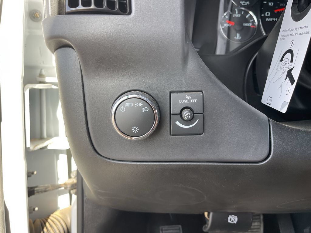 New 2025 GMC Savana 2500 Extended w/ Driver Convenience Package RWD image 18
