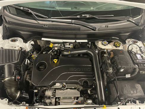 Used 2024 Chevrolet Equinox LT image 26