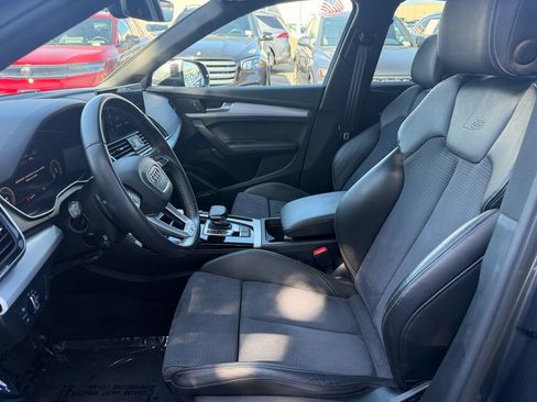 Used 2023 Audi Q5 e Premium Plus w/ Premium Plus Package AWD/4WD image 14