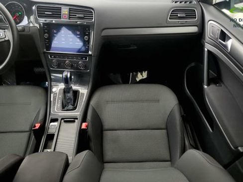 Used 2019 Volkswagen e-Golf SE w/ Driver Assistance Package FWD image 53
