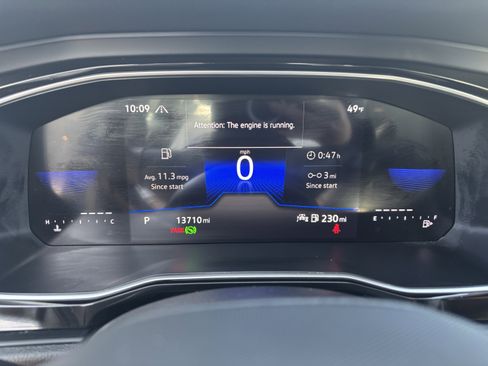 Certified 2024 Volkswagen Jetta SE w/ Panoramic Sunroof Package image 27