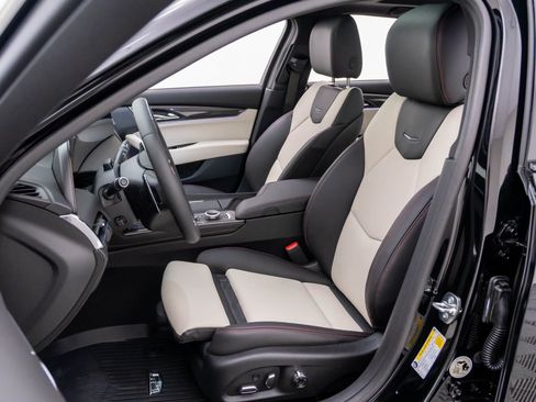 New 2026 Cadillac CT5 V AWD/4WD image 15