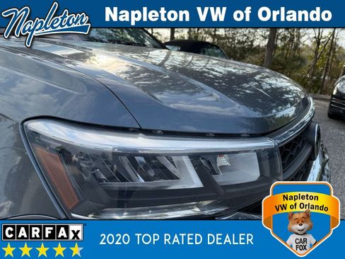 Used 2022 Volkswagen Taos S w/ IQ Drive S Package image 4