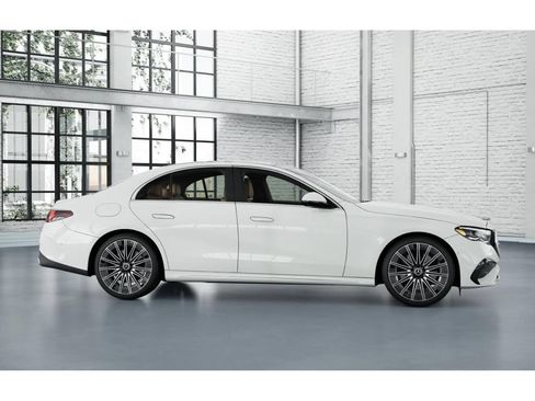 New 2027 Mercedes-Benz E 450 4MATIC Sedan image 15