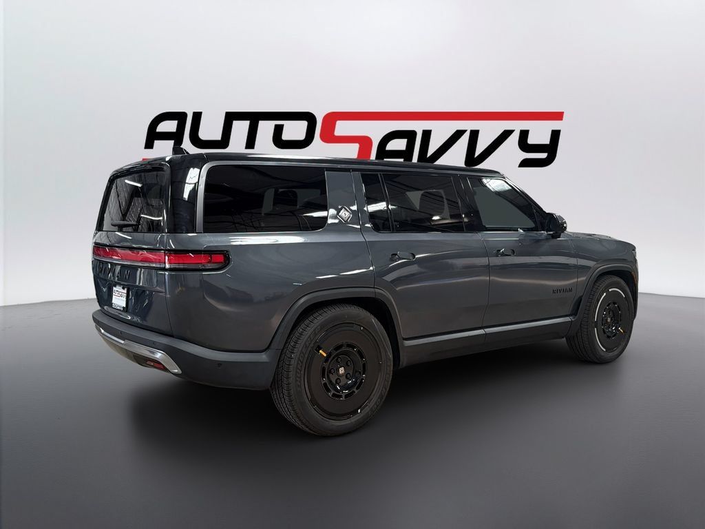 Used 2025 Rivian R1S Adventure Dual AWD/4WD image 5