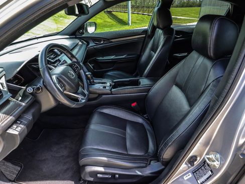 Used 2018 Honda Civic Sport Touring image 38