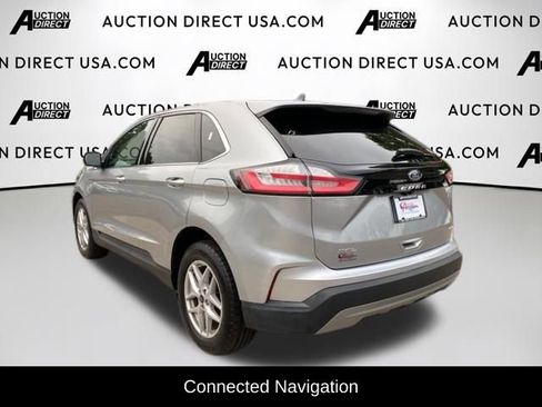 Used 2024 Ford Edge SEL image 9
