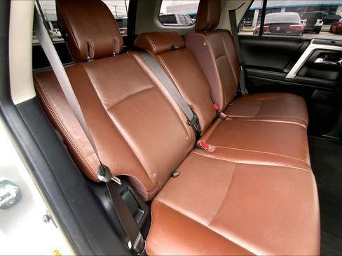 Used 2023 Toyota 4Runner Limited AWD/4WD image 19