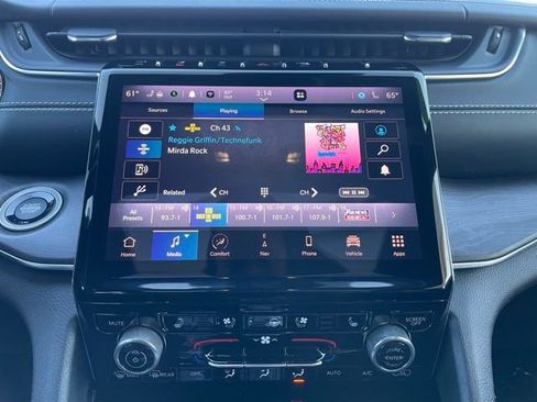 Used 2021 Jeep Grand Cherokee L Overland w/ Luxury Tech Group IV image 18