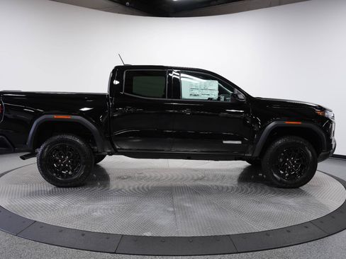 New 2026 GMC Canyon Elevation RWD image 8