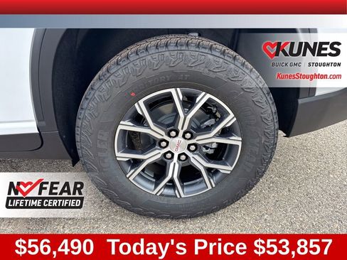 New 2026 GMC Acadia AT4 w/ Luxury Package image 18