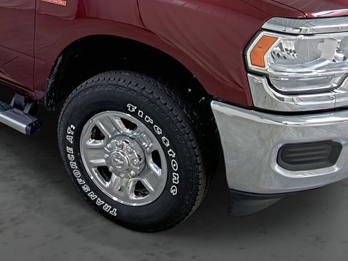 Used 2024 RAM 3500 Tradesman w/ Chrome Appearance Group image 14
