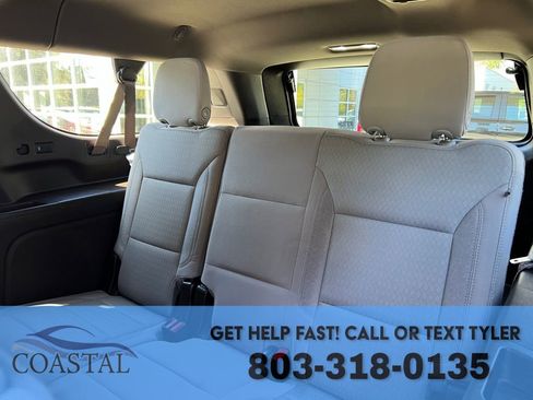 Used 2022 GMC Yukon XL SLE w/ Max Trailering Package image 21