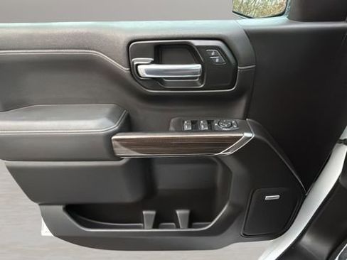 Used 2020 Chevrolet Silverado 1500 RST w/ All-Star Edition image 17