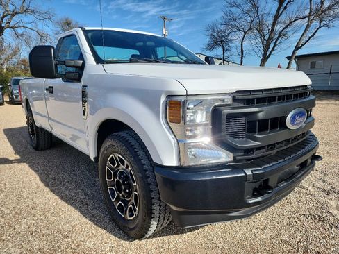 Used 2021 Ford F250 XL w/ Power Equipment Group RWD image 1