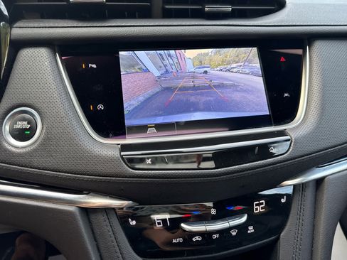 Used 2024 Cadillac XT6 Luxury w/ LPO, Floor Liner Package image 23